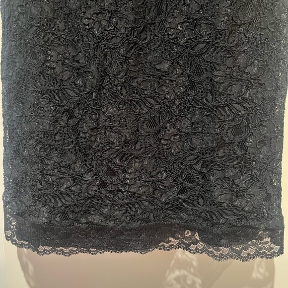 Laundry by Shelli Segal Cap Sleeve Lace Mini backless Cocktail Dress - Picture 4 of 11